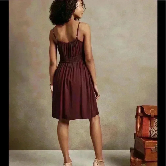 Banana Republic Ruched Mini Dress - Picture 3 of 6